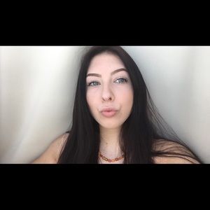 Meet your Posher, Riley